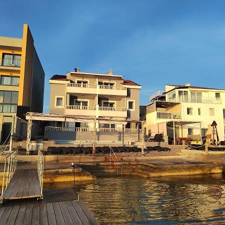 Apartments Poseidon 스레세르 외부 사진
