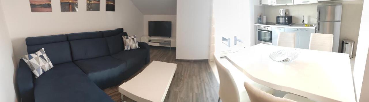 Apartments Poseidon 스레세르 외부 사진