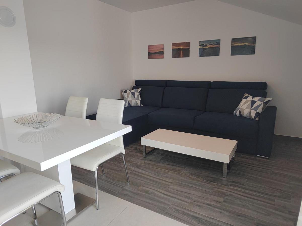 Apartments Poseidon 스레세르 외부 사진